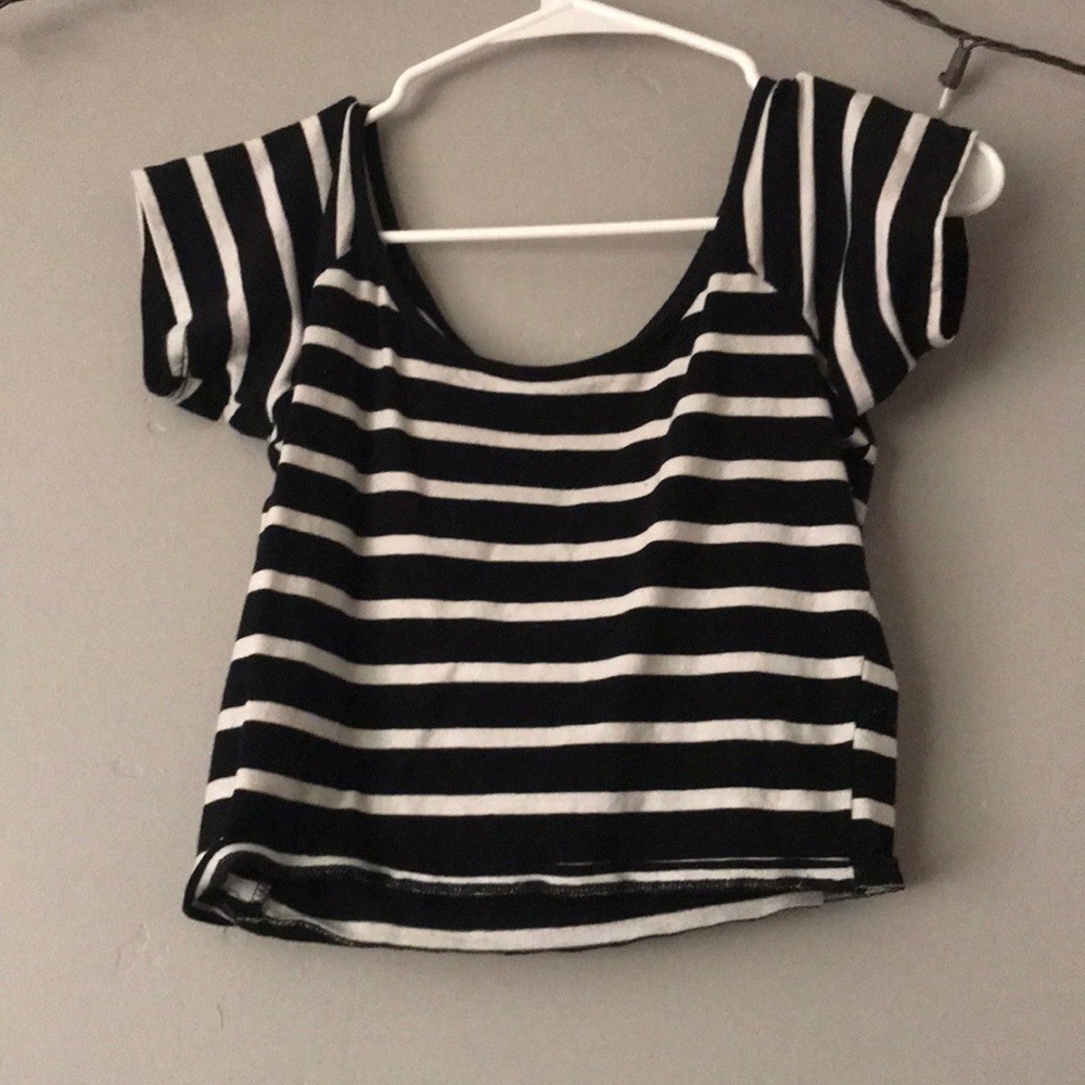 Crop top shirt